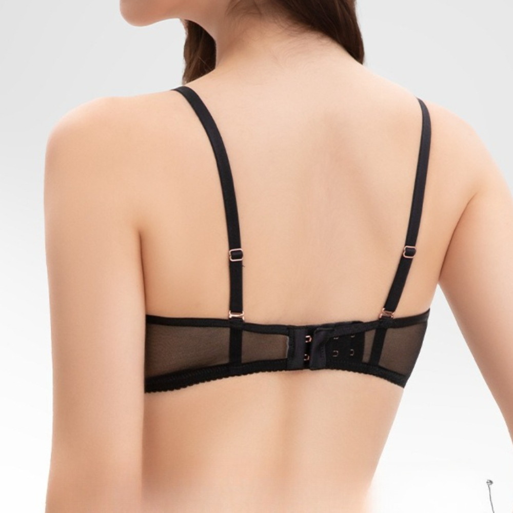 Front Closure Satin 3D Cup Bra - Convertible Bra Multiway ulasan dan harga